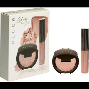 Becca glow on the go